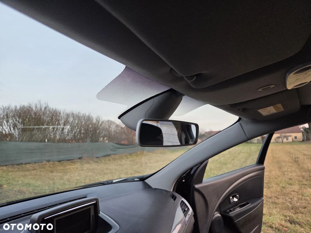 Renault Megane 1.6 16V 110 LIMITED - 20