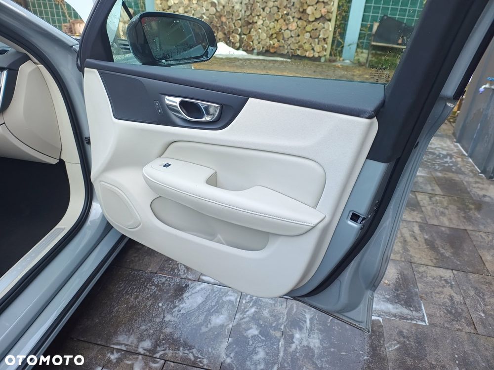 Volvo S60 - 37