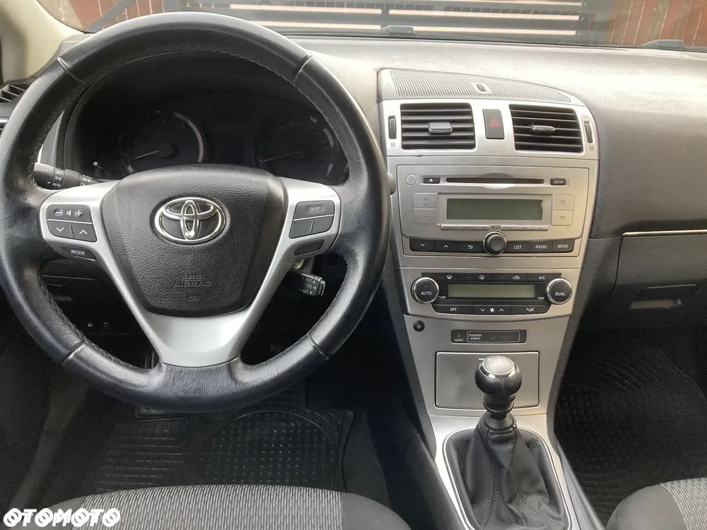 Toyota Avensis 2.0 D-4D Sol - 6