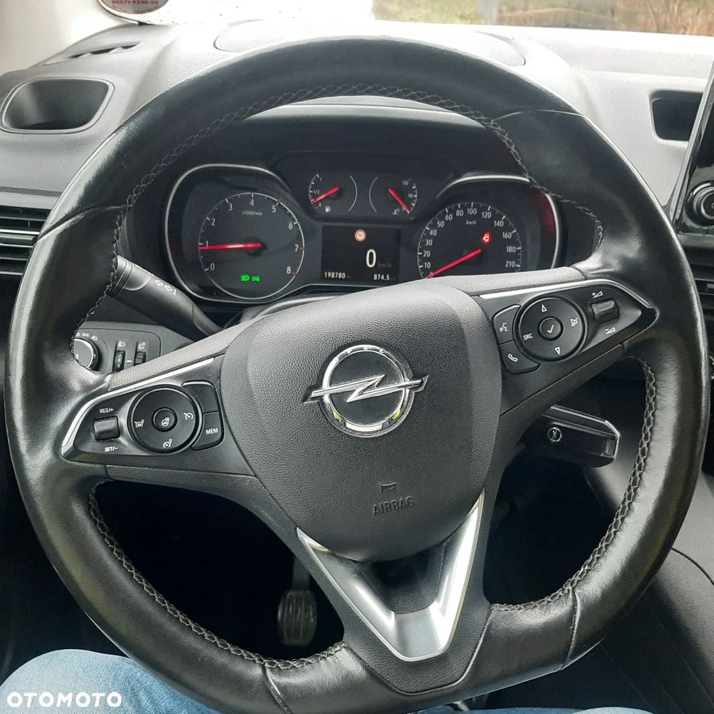 Opel Combo 1.5 D Start/Stop Elegance - 19