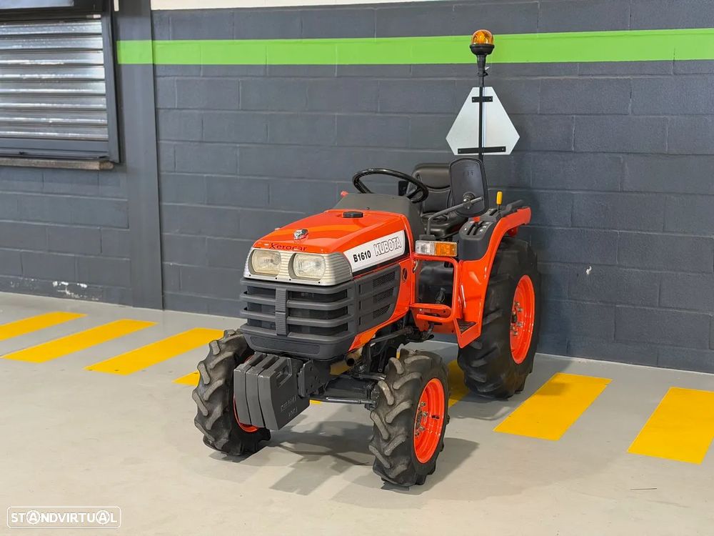 Kubota B1610 4RM - 1
