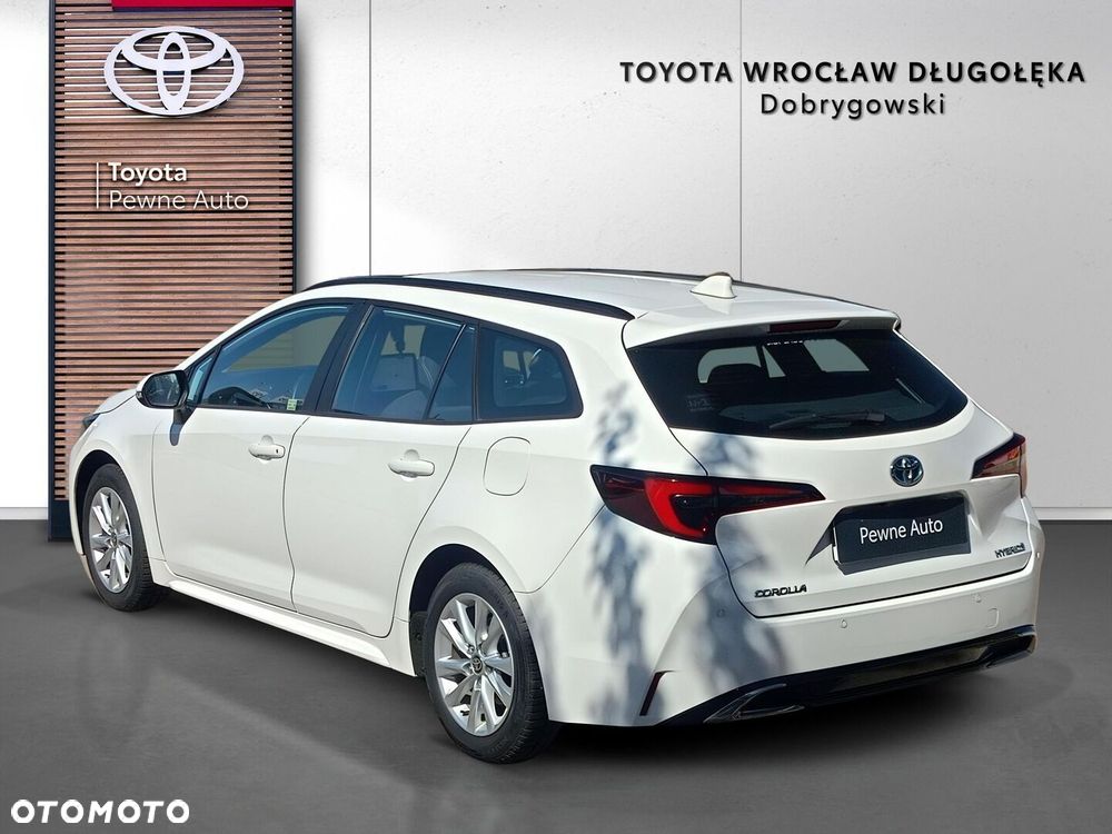 Toyota Corolla 1.8 Hybrid Comfort - 4