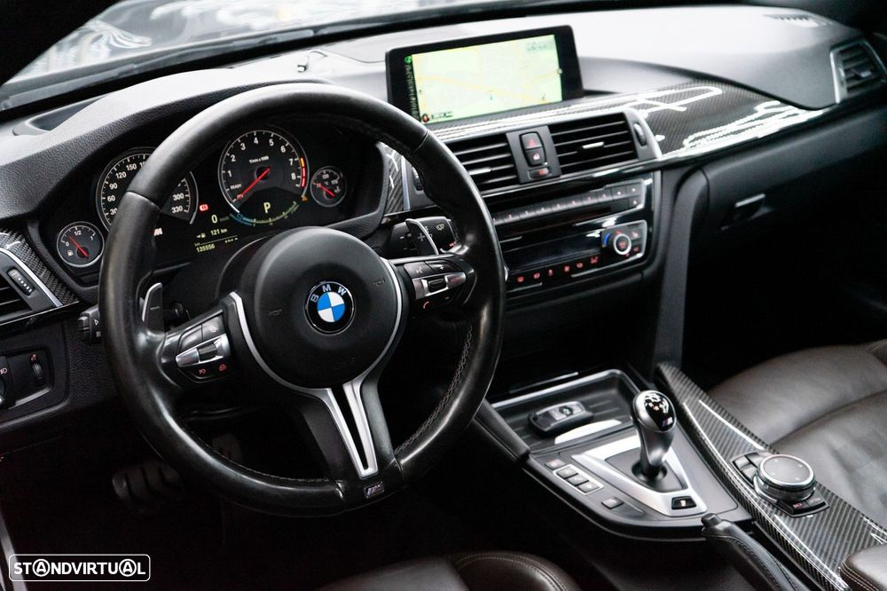 BMW M4 Auto - 5