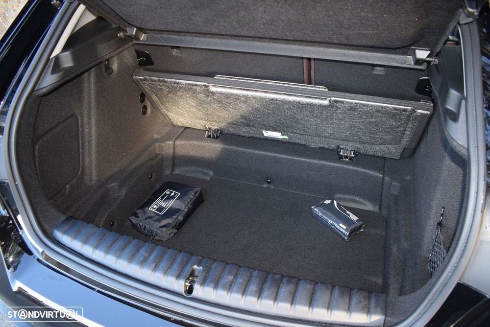 BMW 116 Standard - 25