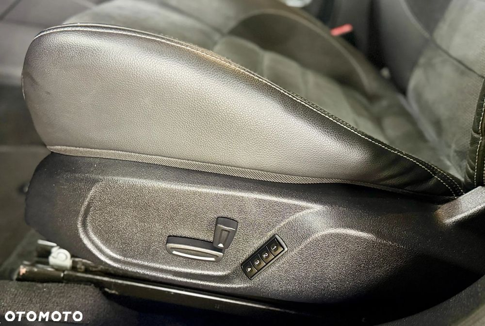 Ford Mondeo 2.0 TDCi Titanium S - 14