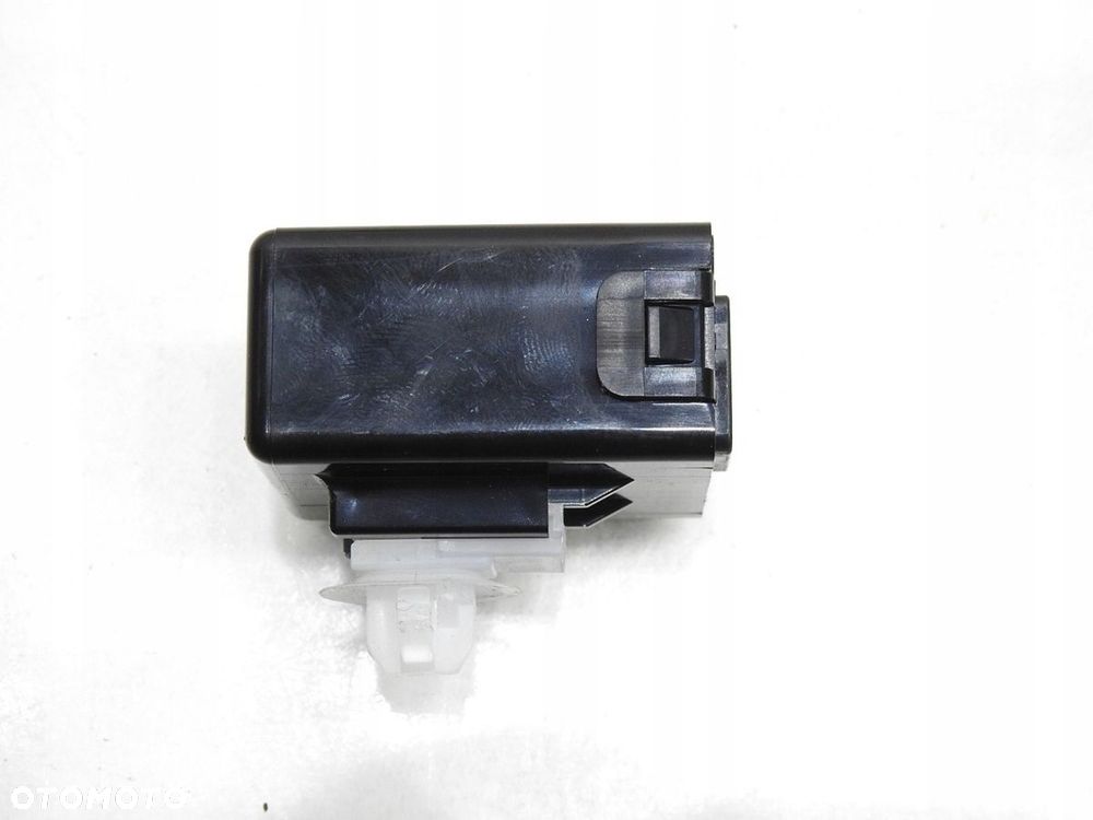 MODUŁ ŚWIATŁA STOP MITSUBISHI ASX 8624A002 - 4