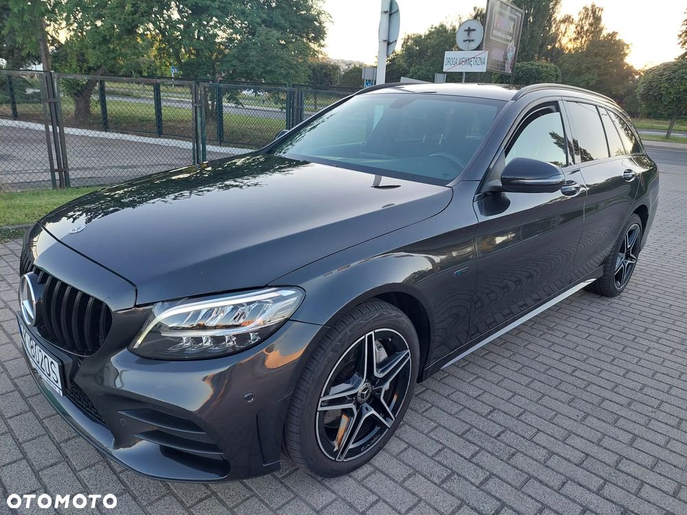 Mercedes-Benz Klasa C 300 e 9G-TRONIC AMG Line - 25