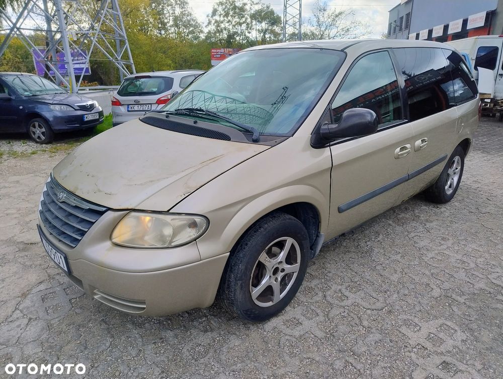 Chrysler Town & Country 3.3 - 1