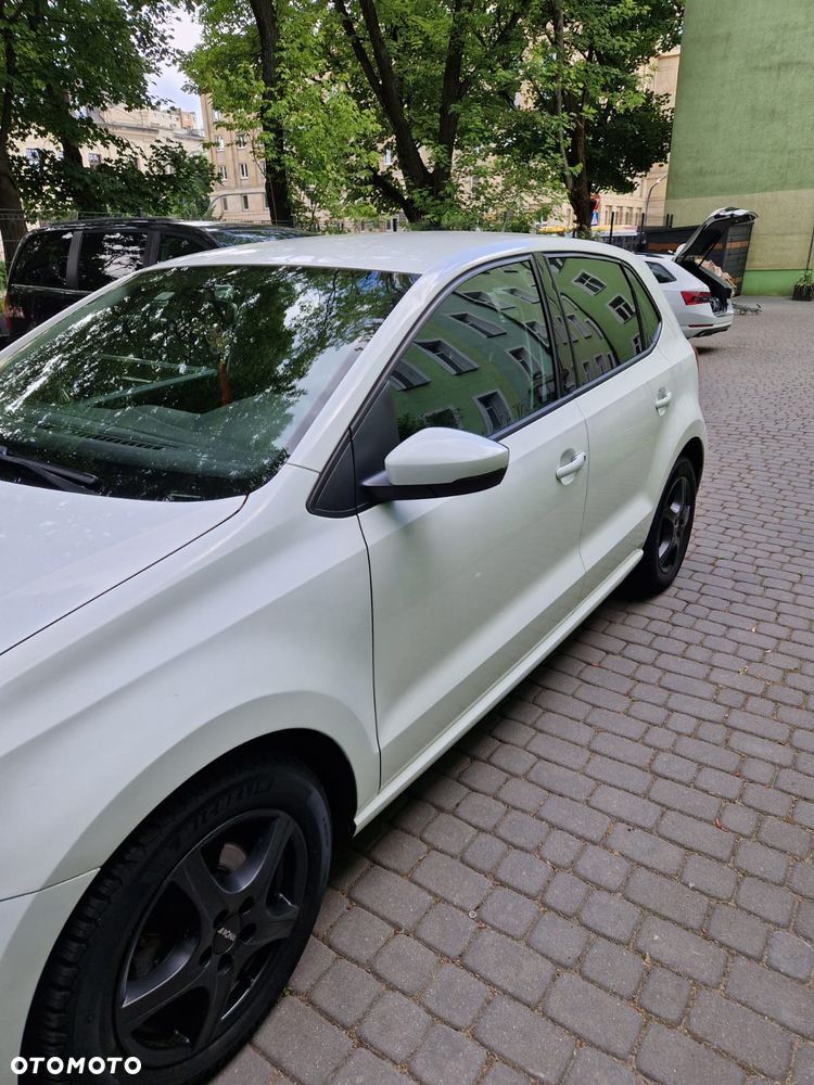 Volkswagen Polo - 10