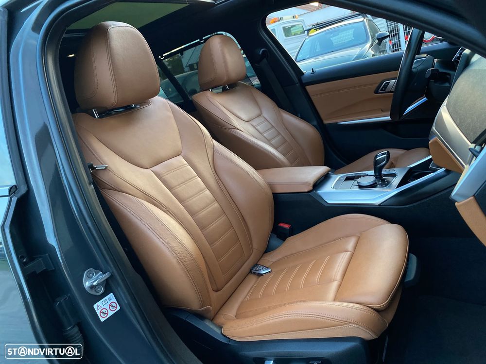 BMW 330 e Touring Aut. Luxury Line - 27