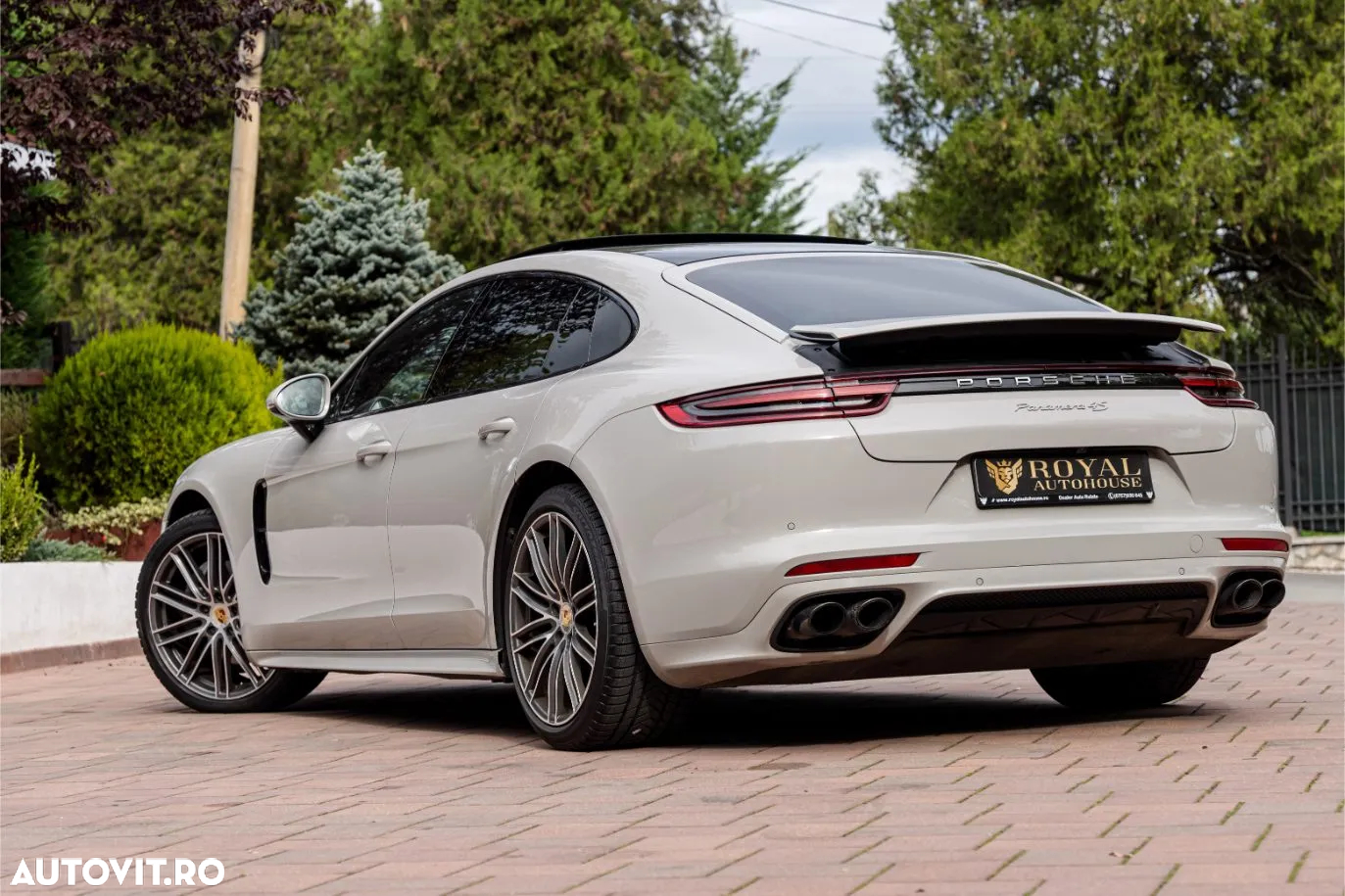 Porsche Panamera 4S - 3