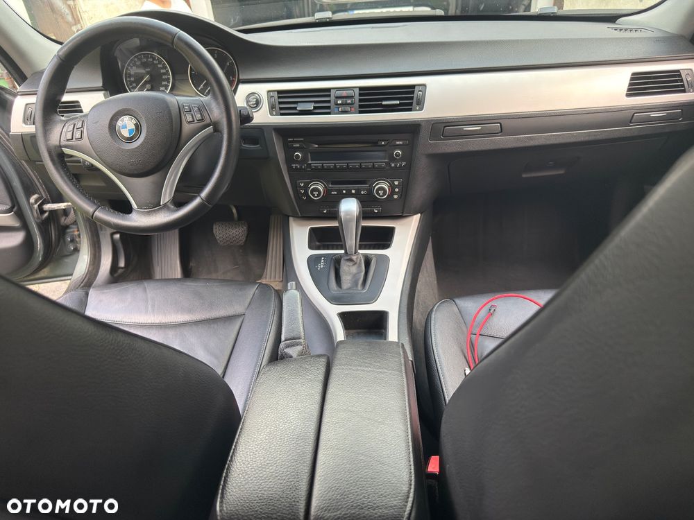 BMW Seria 3 - 12