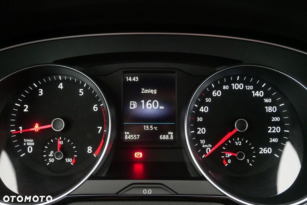 Volkswagen Passat 1.5 TSI EVO Business - 9