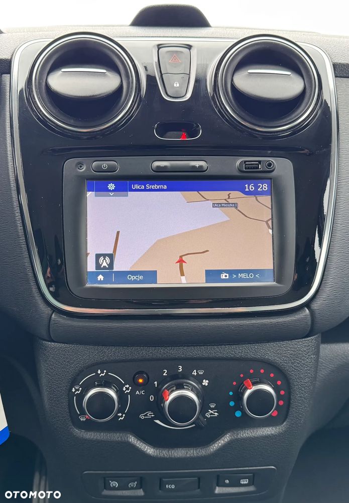 Dacia Lodgy TCe 115 Stepway - 21