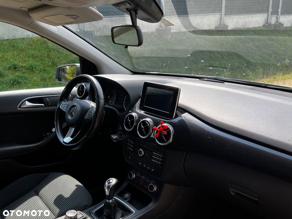 Mercedes-Benz Klasa B ver-2-0-tdi-sport-style - 5