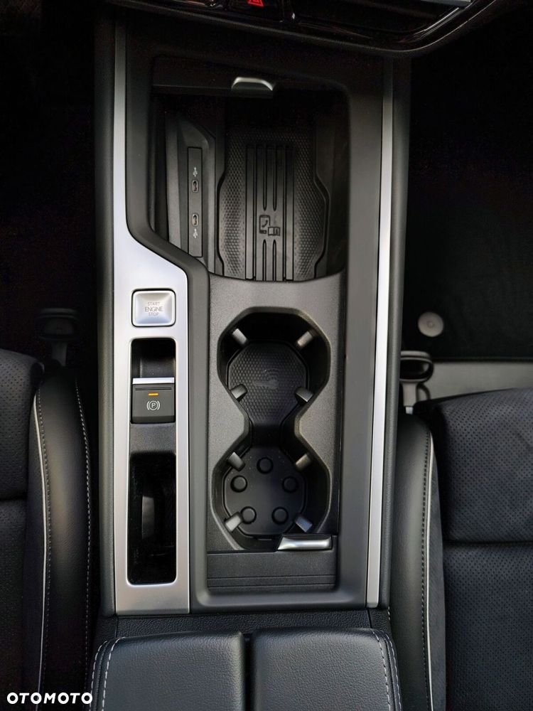 Volkswagen Passat - 21