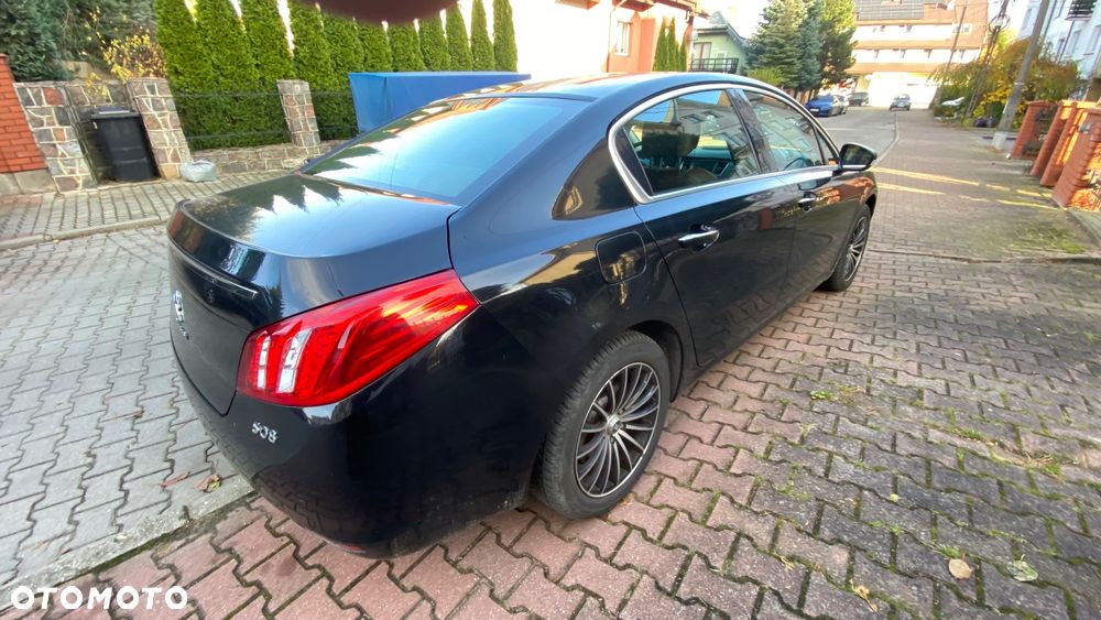 Peugeot 508 Hybrid4 - 4