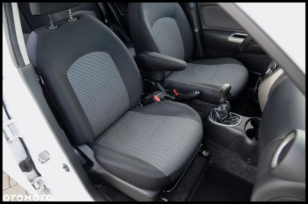Nissan Micra - 27