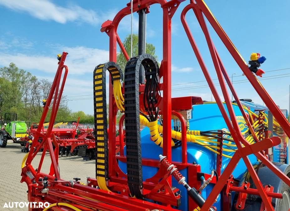 BIARDSKI Pulverizatoare tractate Biardzki- 1200L - 11