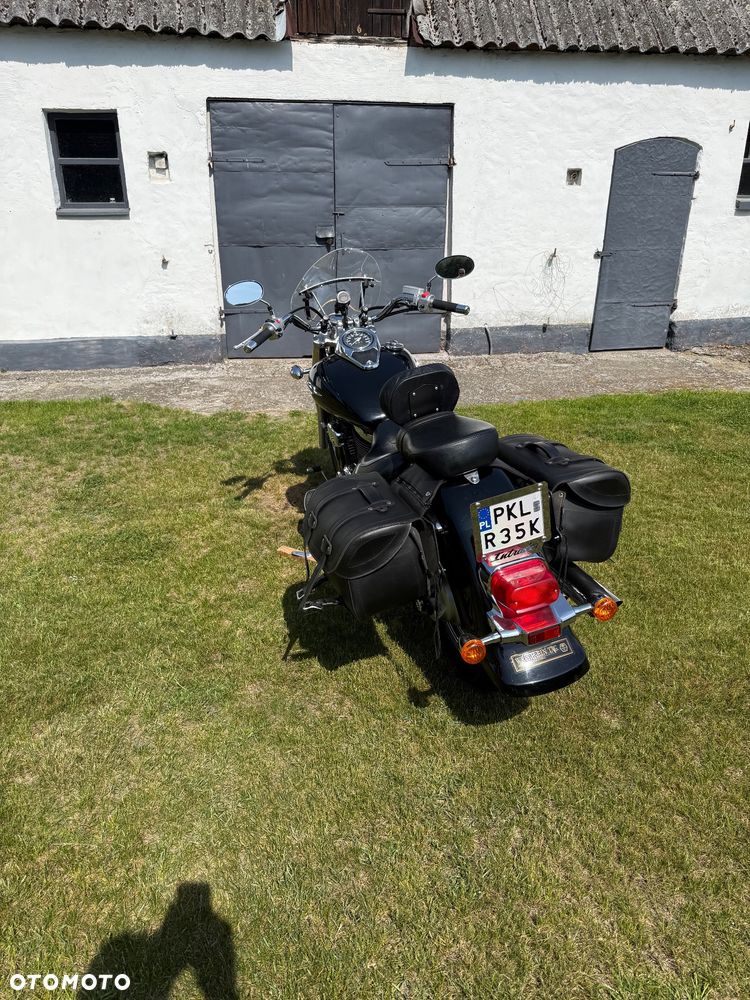 Suzuki VL 800 Volusia - 7