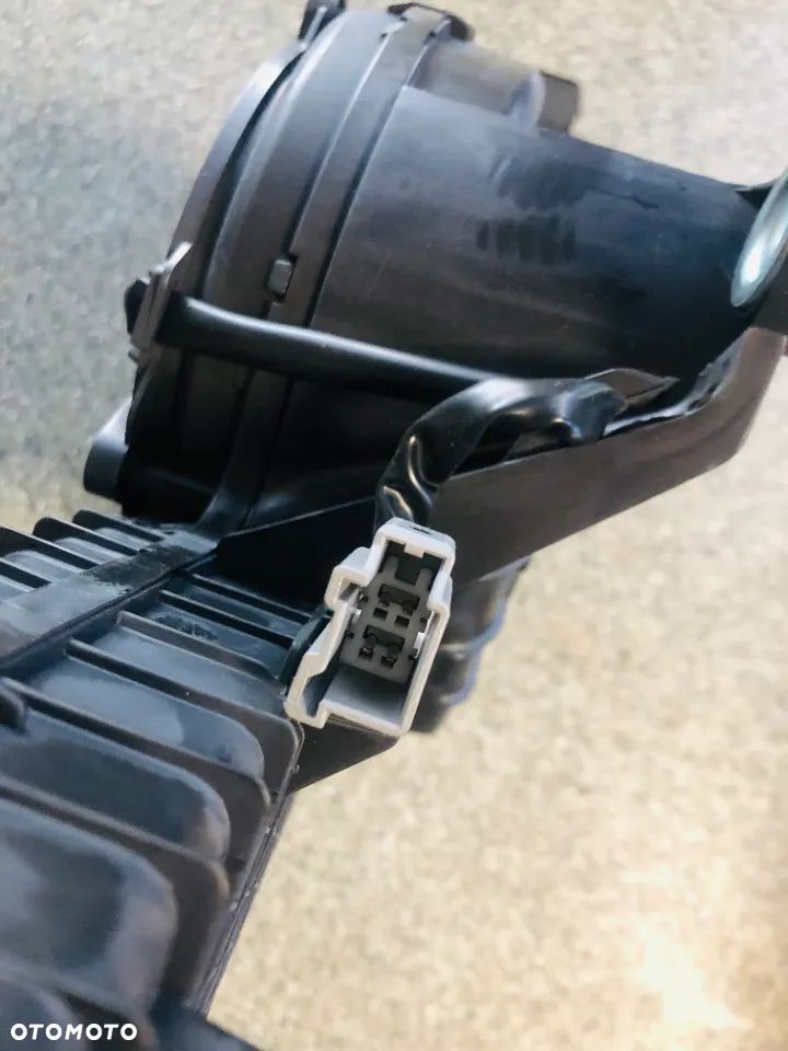 Wentylator Chłodzenia Baterii Ford Mondeo MK5 2.0 Hybrid Lift DG98-10C709-AB T1016326U - 5