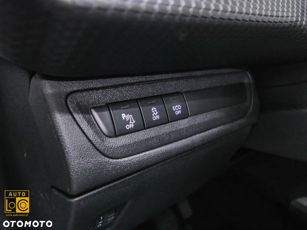 Peugeot 2008 1.2 Pure Tech Allure S&S - 28