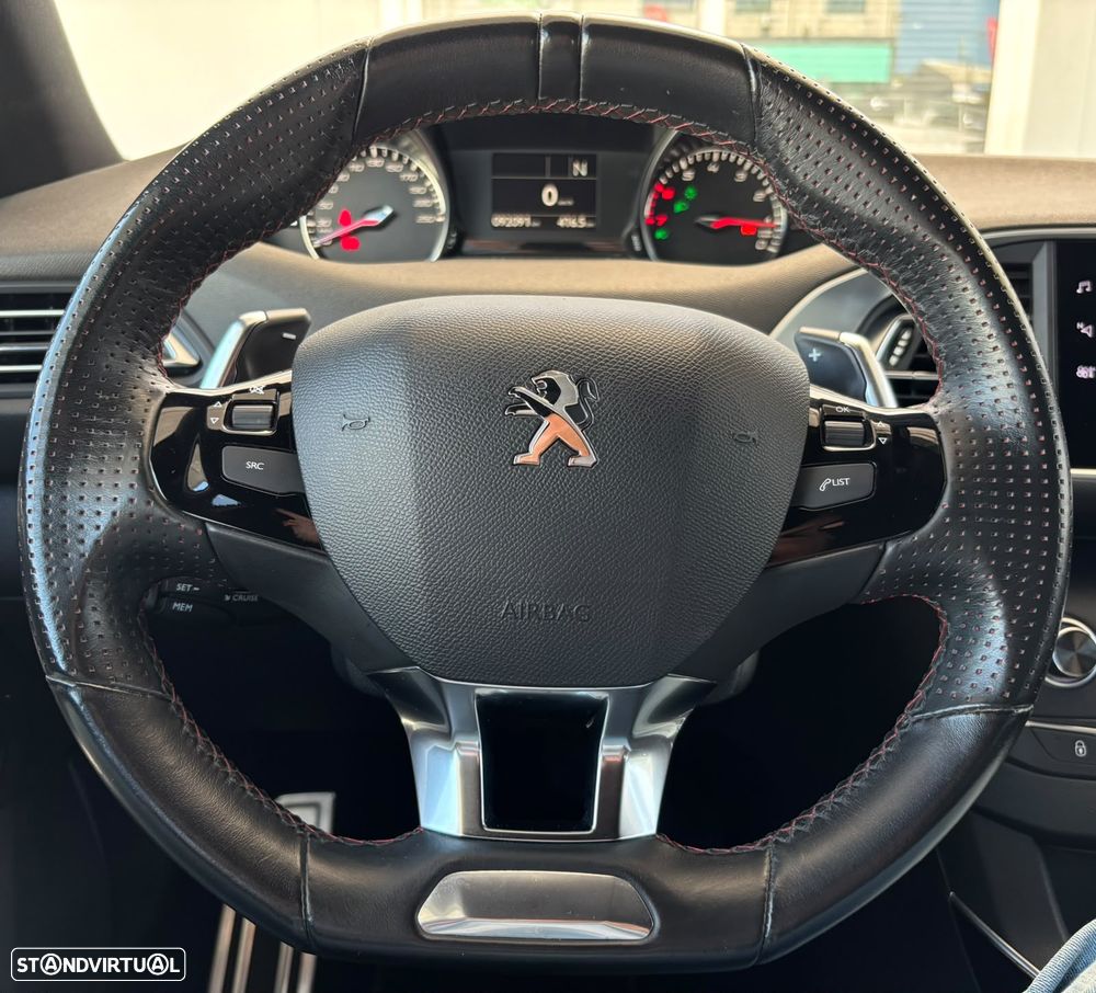 Peugeot 308 PureTech 130 EAT8 GT - 6