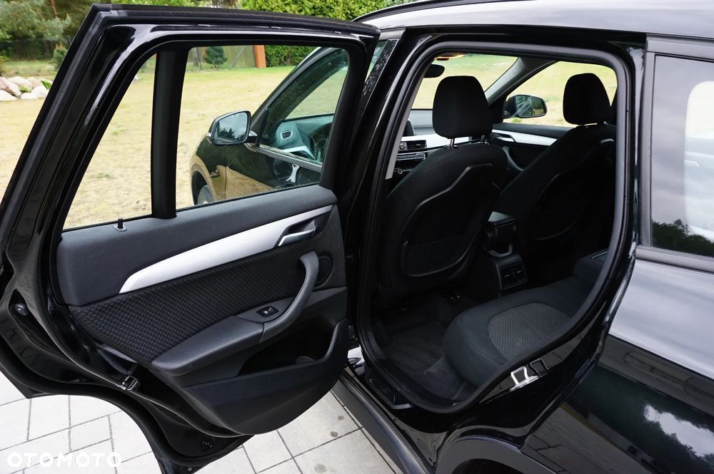 BMW X1 sDrive18d Advantage - 20