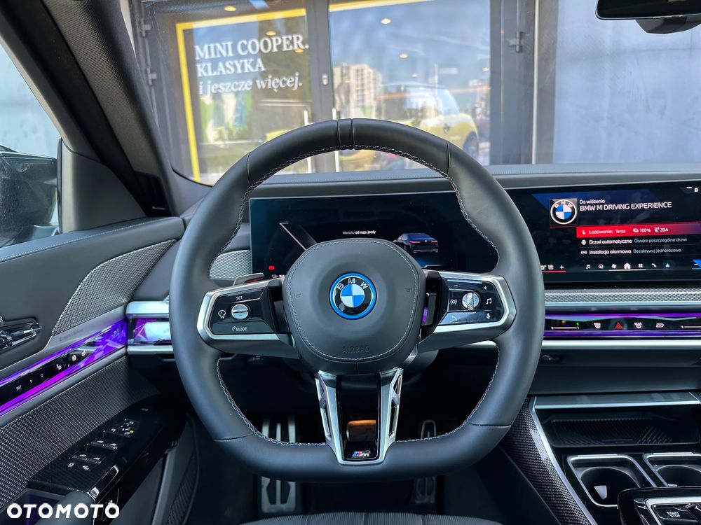 BMW i7 105.7kWh M70 xDrive - 22