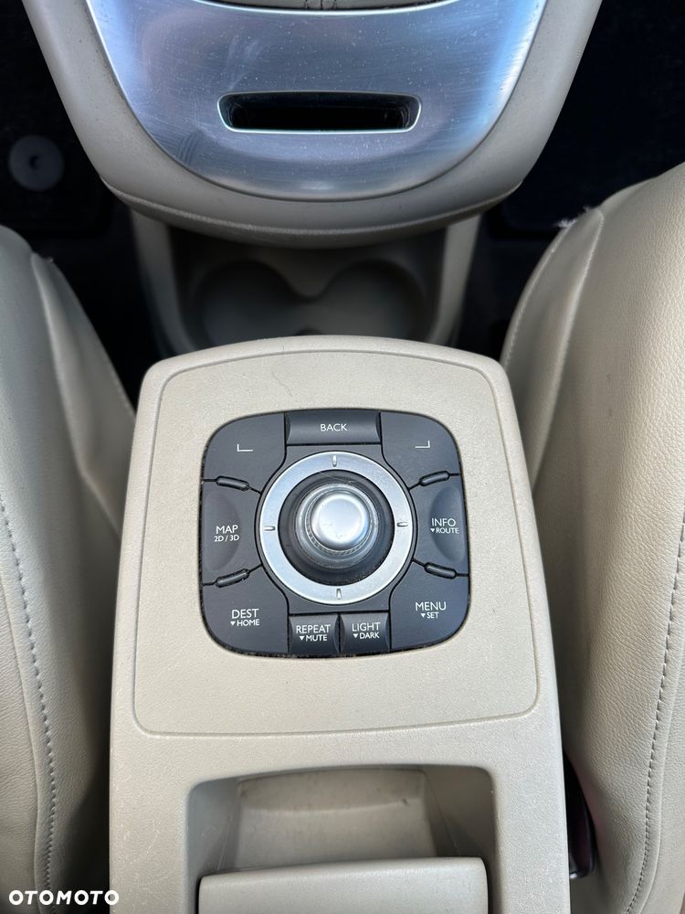 Renault Scenic - 17