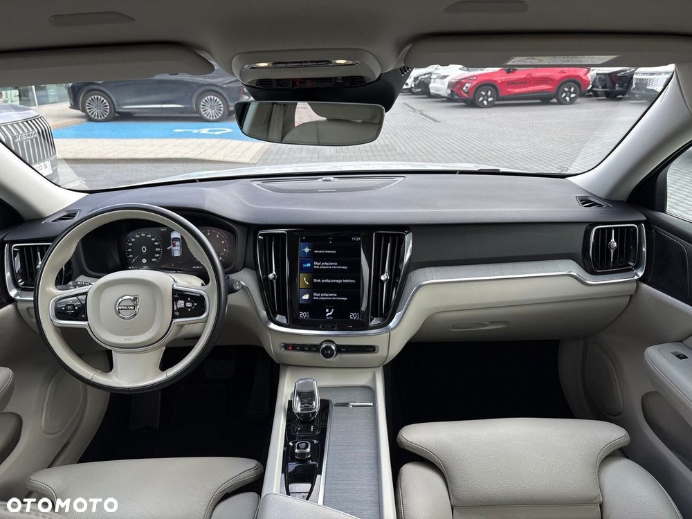 Volvo V60 2021