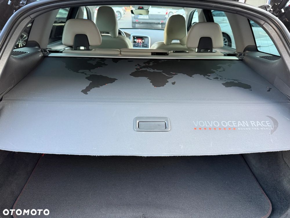 Volvo XC 60 D4 Drive-E Ocean Race - 21