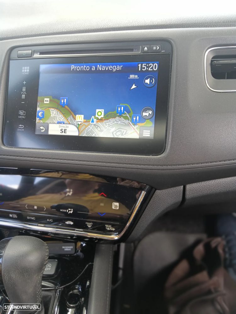 Honda HR-V 1.5 i-VTEC Executive CVT - 2
