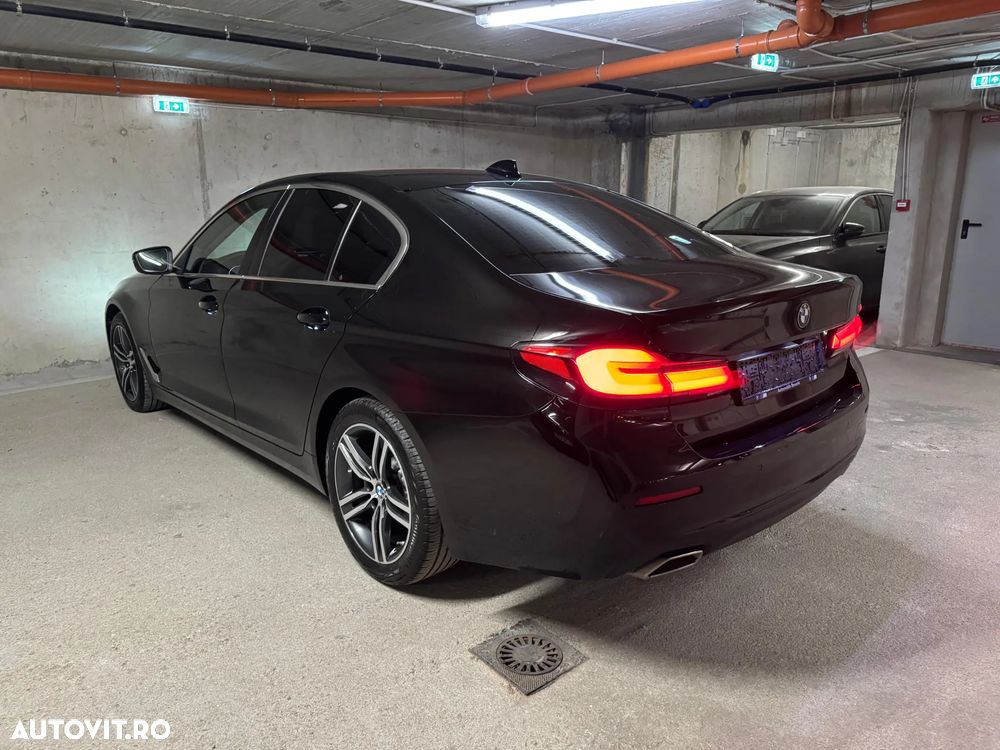 BMW Seria 5 520d AT MHEV - 14