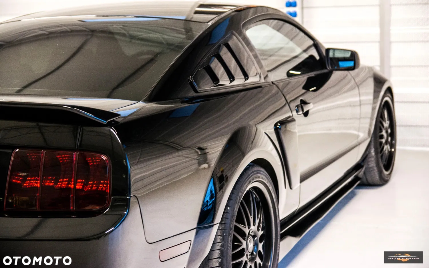 Ford Mustang - 11