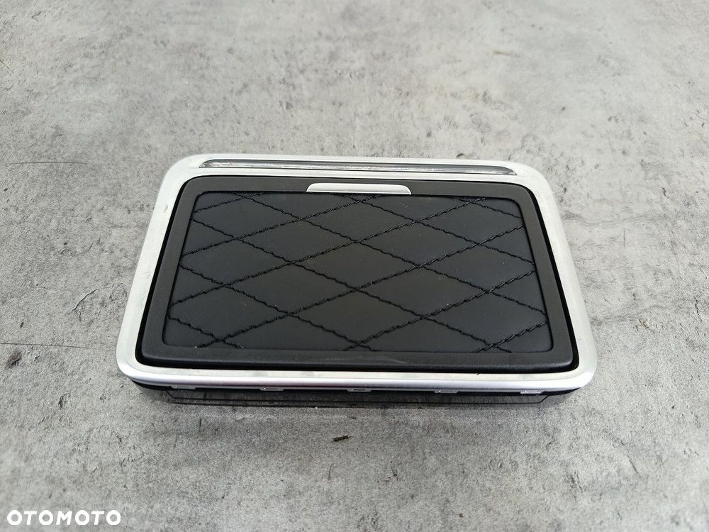 LUSTERKO KOSMETYCZNE MAYBACH X222 C028N112 - 2