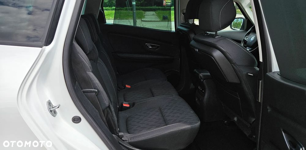 Renault Grand Scenic TCe 160 GPF EDC BUSINESS EDITION - 12