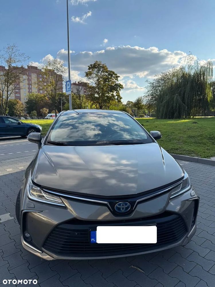 Toyota Corolla 1.8 Hybrid Executive - 3