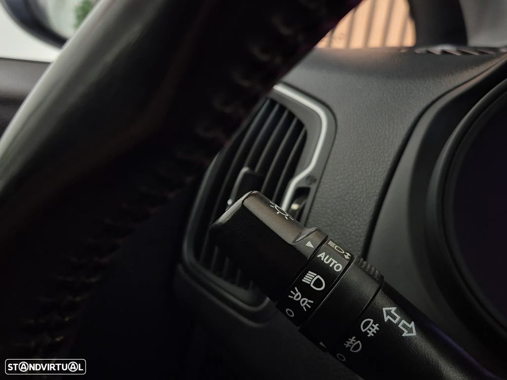 Kia Rio 1.2 CVVT EX - 23