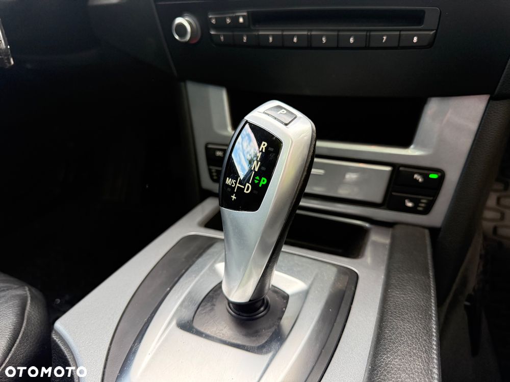 BMW Seria 5 520d Edition Exclusive - 26