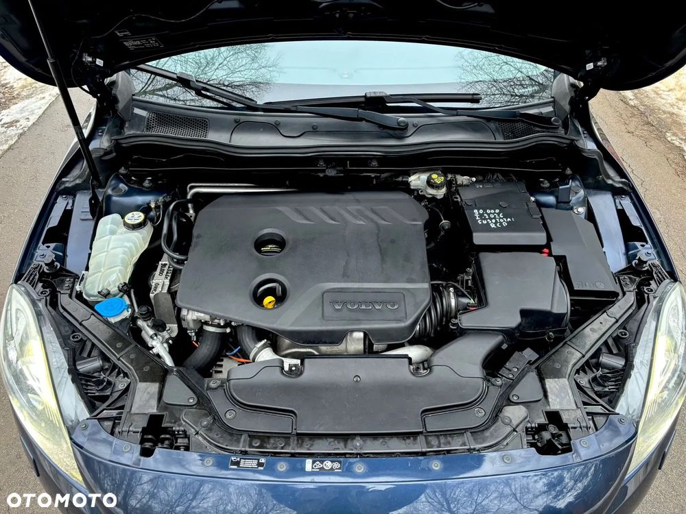 Volvo V40 D2 - 31