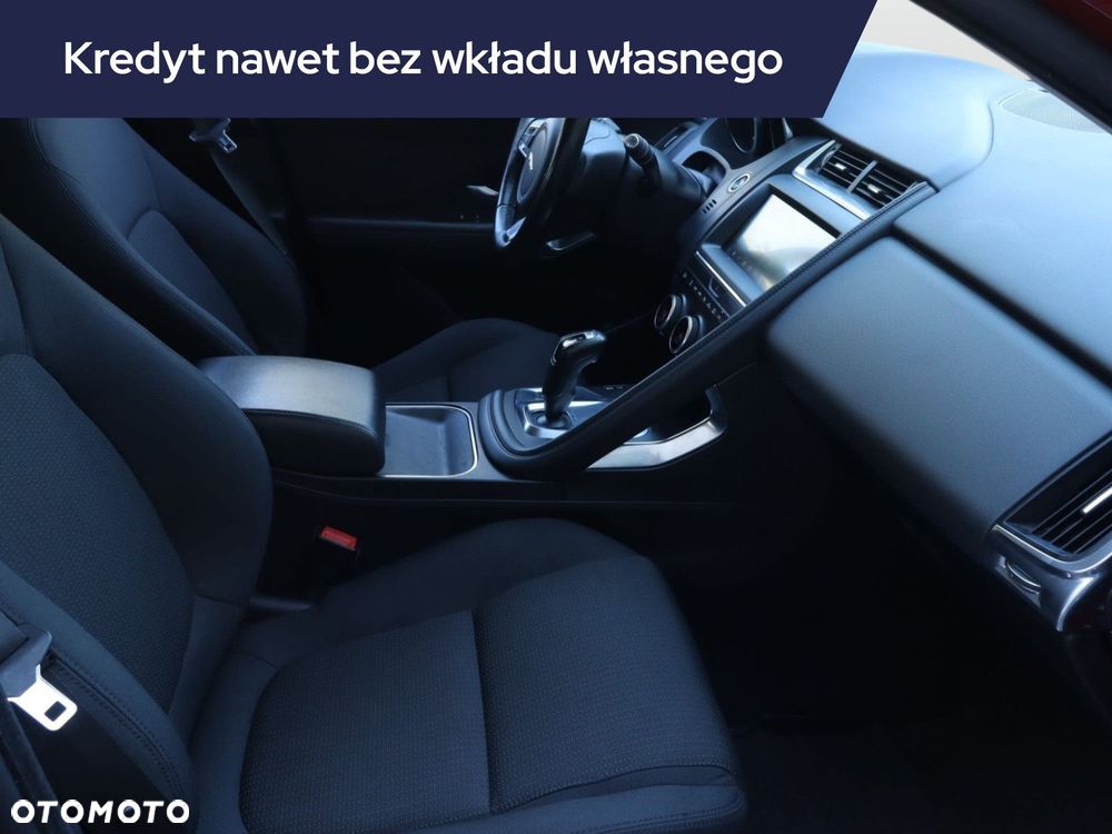 Jaguar E-Pace - 11