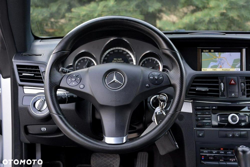 Mercedes-Benz Klasa E 350 CGI BlueEffICIENCY - 22