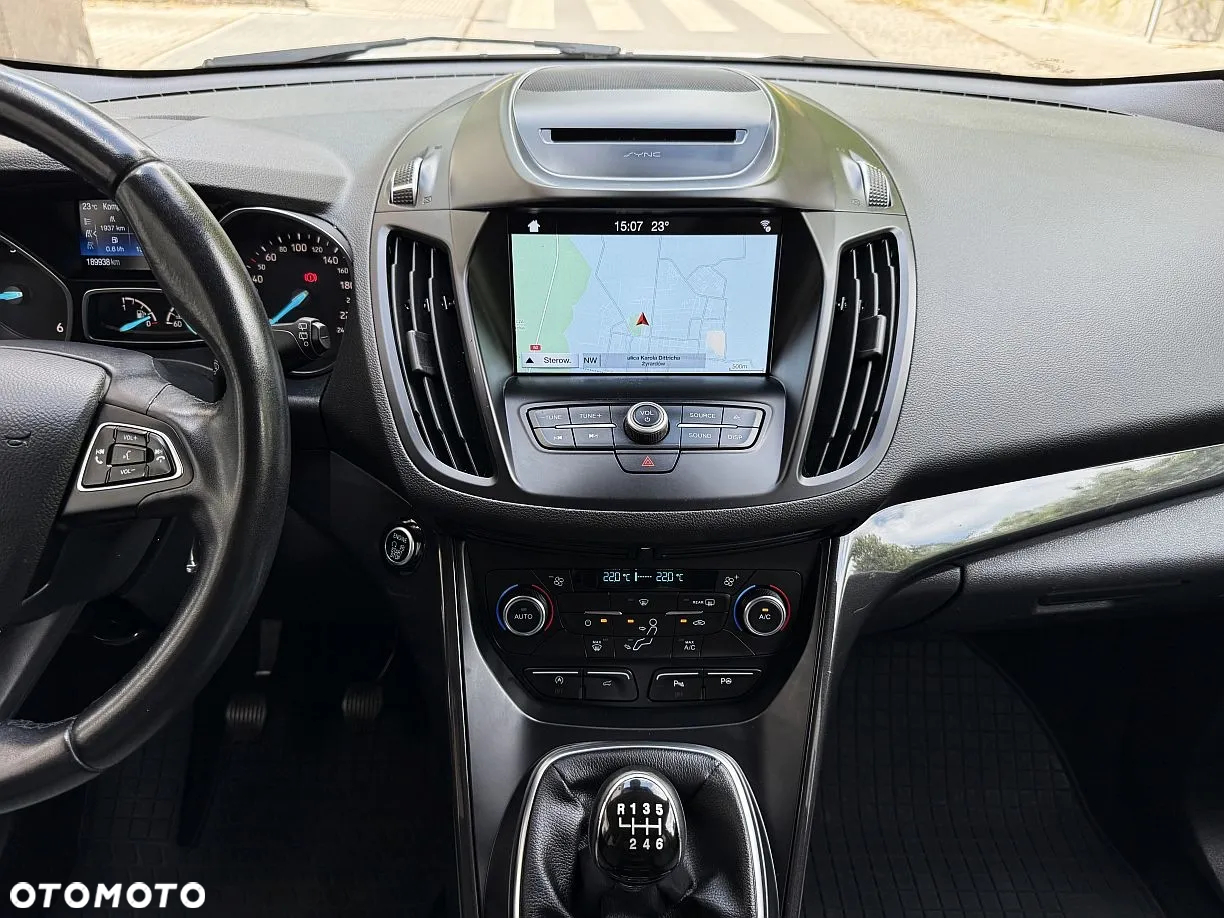 Ford Kuga 1.5 TDCi FWD Titanium - 19