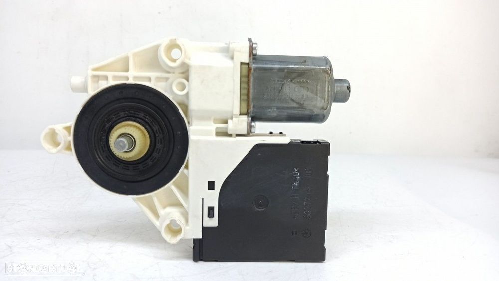 MOTOR ELEVADOR FRENTE DIREITO AUDI A3 SPORTBACK (8P) 2.0 TDI AMBITION - 1