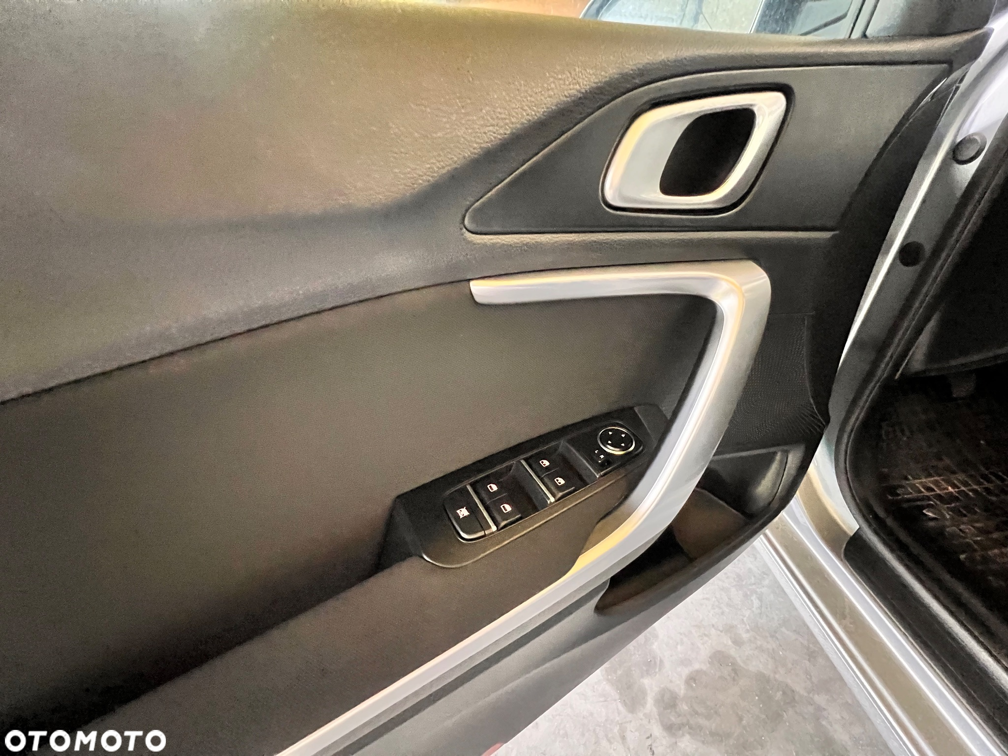Kia Ceed 1.6 CRDi SCR L Business Line - 11