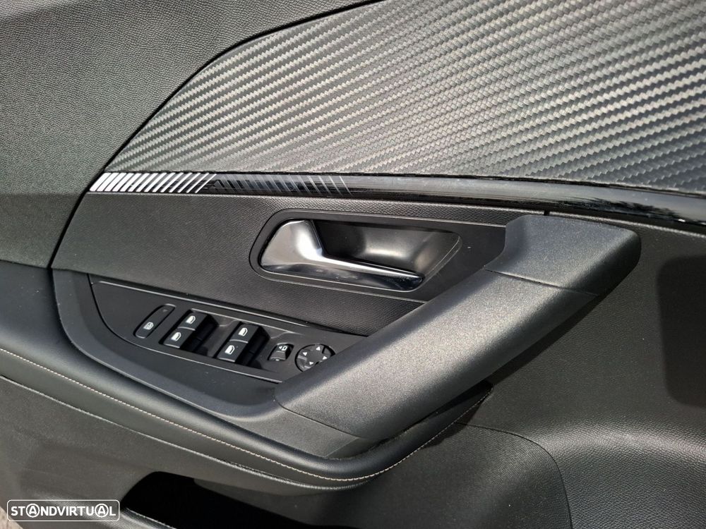 Peugeot e-2008 50 kWh Allure Pack - 24