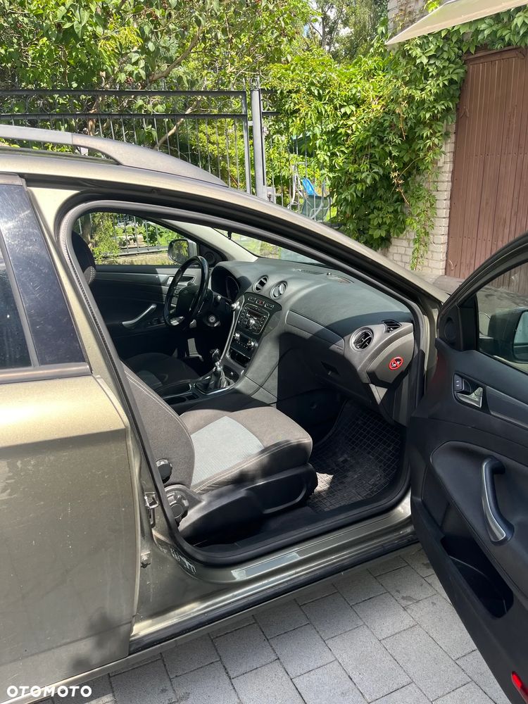 Ford Mondeo 2.0 TDCi Gold X - 9