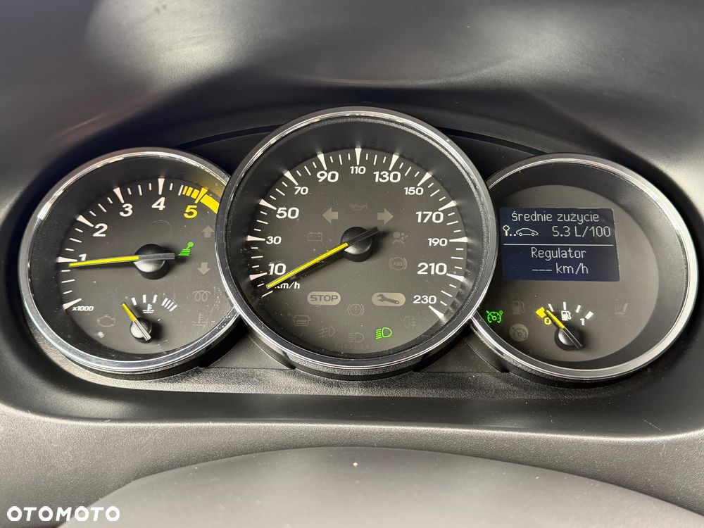 Renault Fluence 1.5 dCi Life - 4