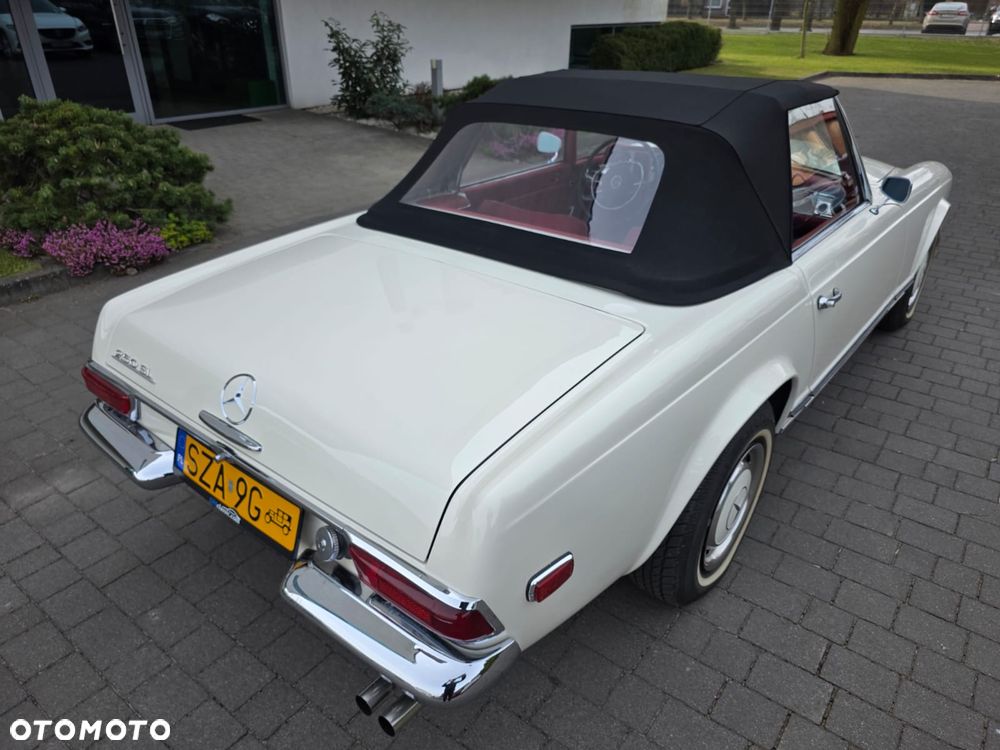 Mercedes-Benz SL - 9